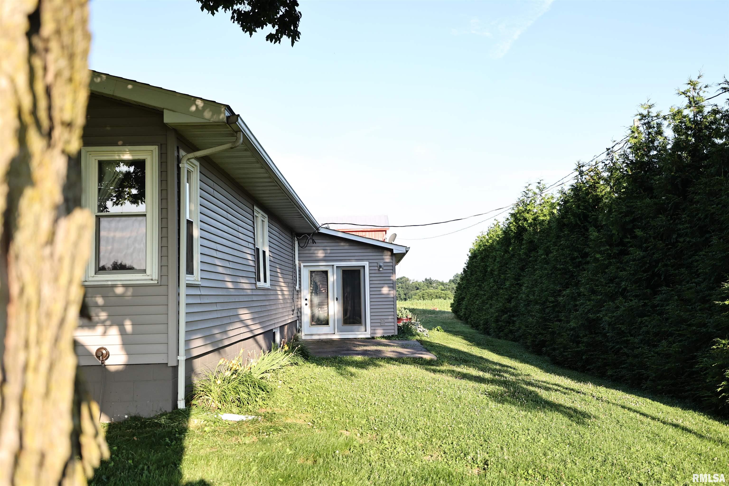 42060 Co Highway 10 Nebo, IL 62355 - Photo 15 of 71