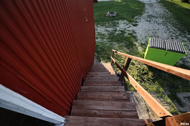 $192,000 | 42060 Co Highway 10, Nebo, IL 62355