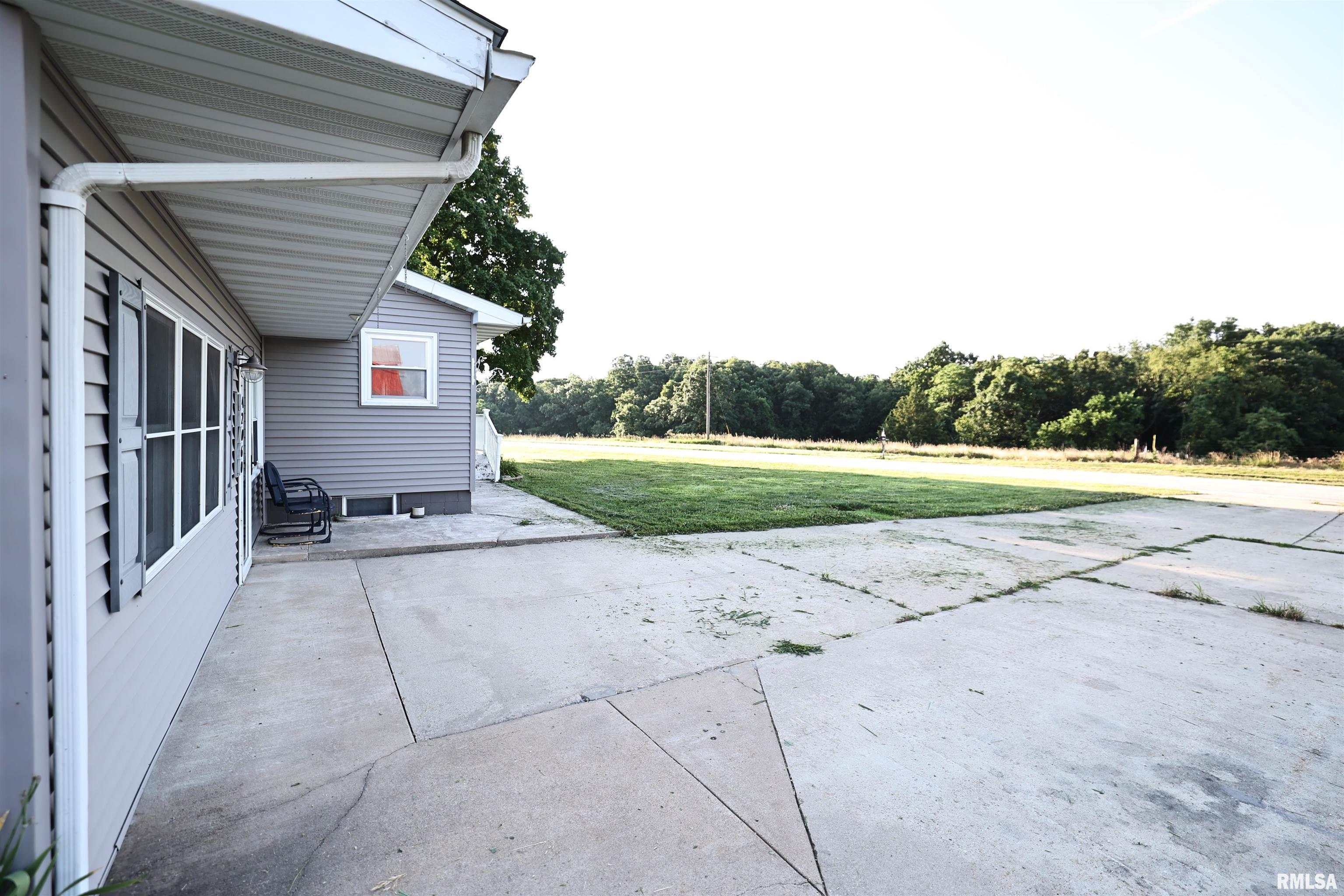 42060 Co Highway 10 Nebo, IL 62355 - Photo 32 of 71