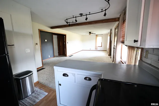 $192,000 | 42060 Co Highway 10, Nebo, IL 62355