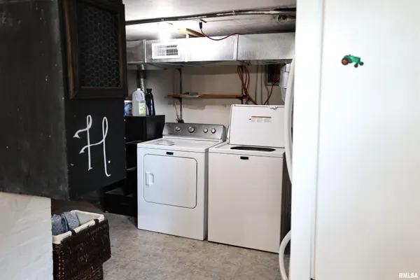 $192,000 | 42060 Co Highway 10, Nebo, IL 62355