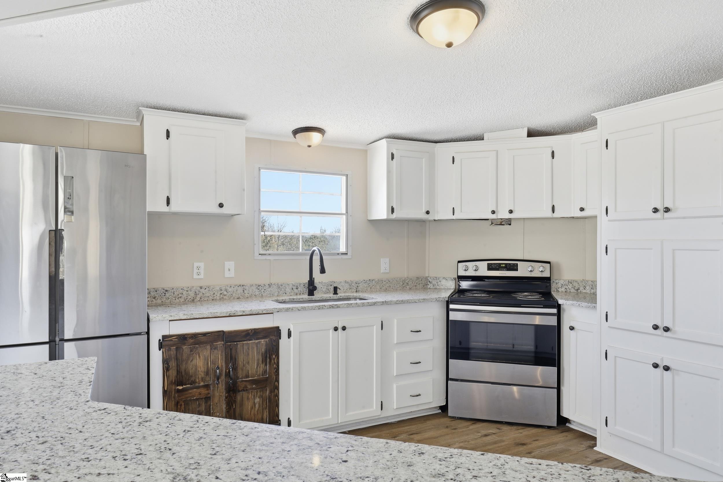 349 State Rd S-30-228 Ware Shoals, SC 29692 - Photo 12 of 30