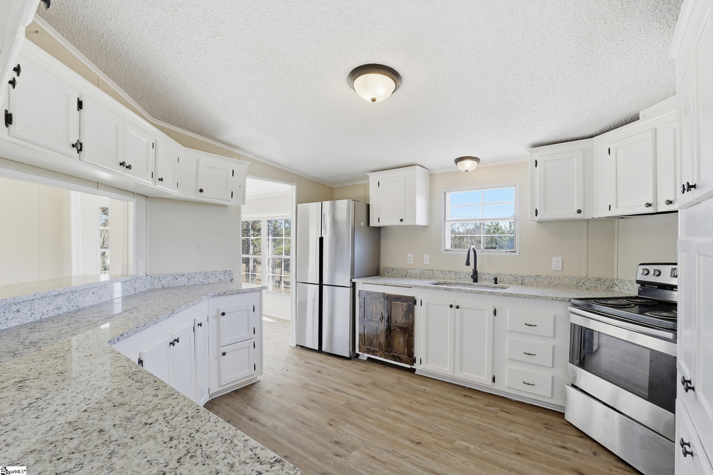 349 State Rd S-30-228 Ware Shoals, SC 29692 - Photo 3 of 30