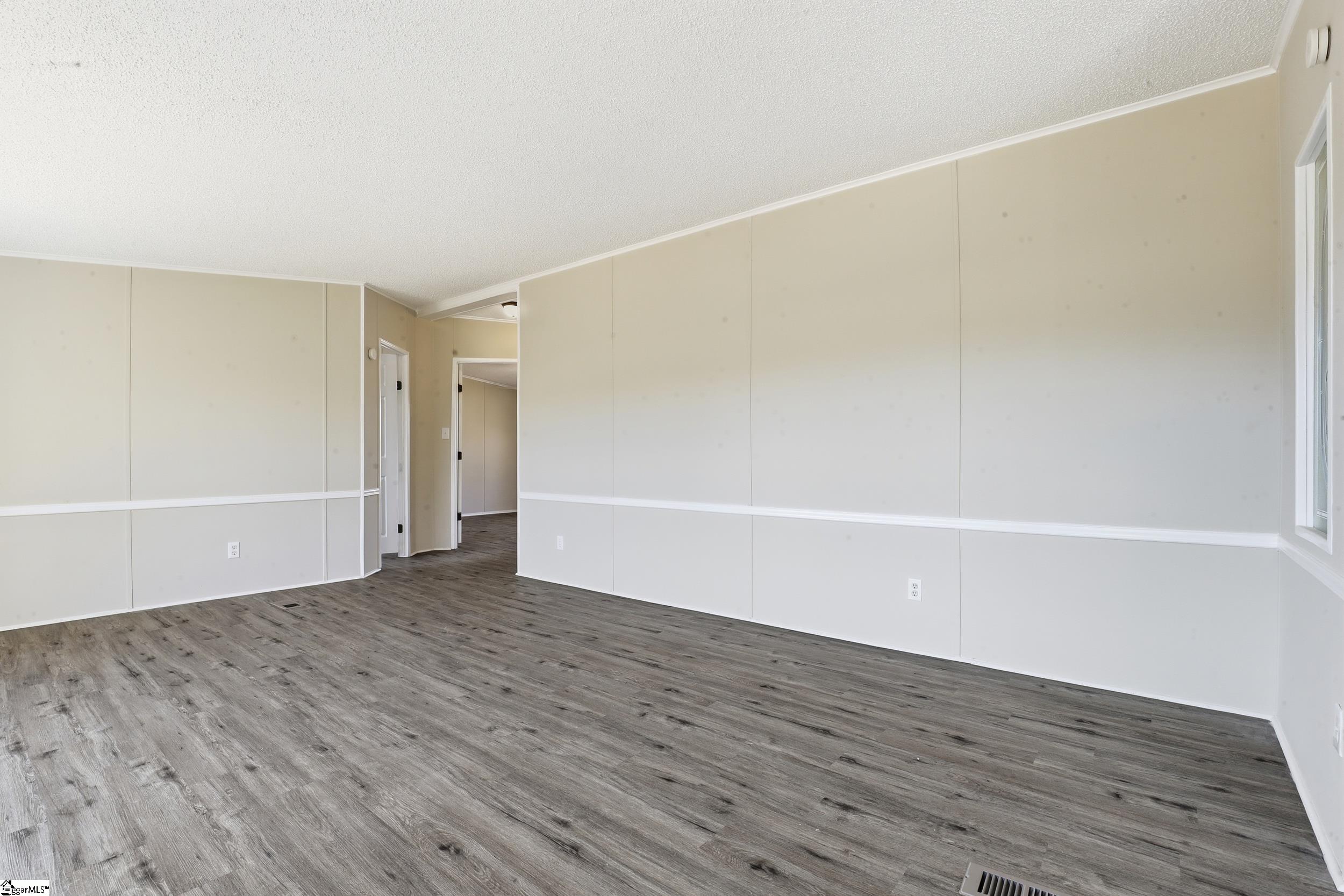 349 State Rd S-30-228 Ware Shoals, SC 29692 - Photo 7 of 30