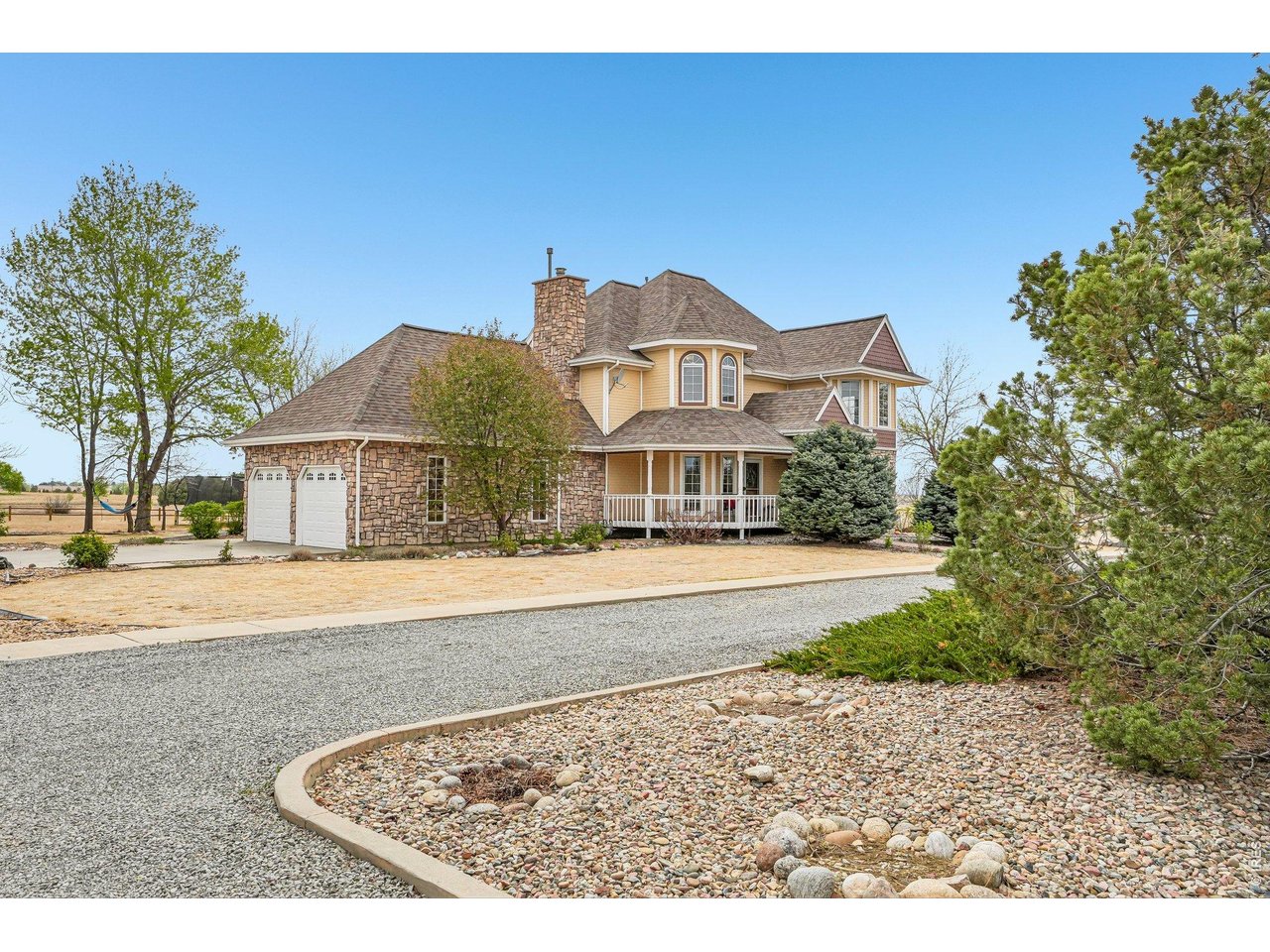 9743 Yellowstone Road Longmont, CO 80504 - Photo 6 of 50