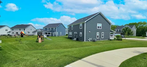 1039 Raupp Court, Lake Zurich, IL 60047