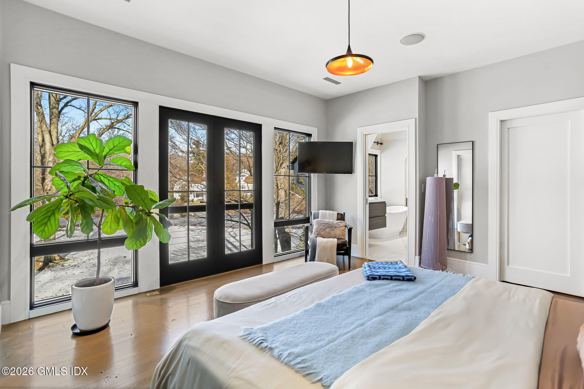 191 North Street Greenwich, CT 06830 - Photo 16 of 40 42-web-or-mls-191-north-st