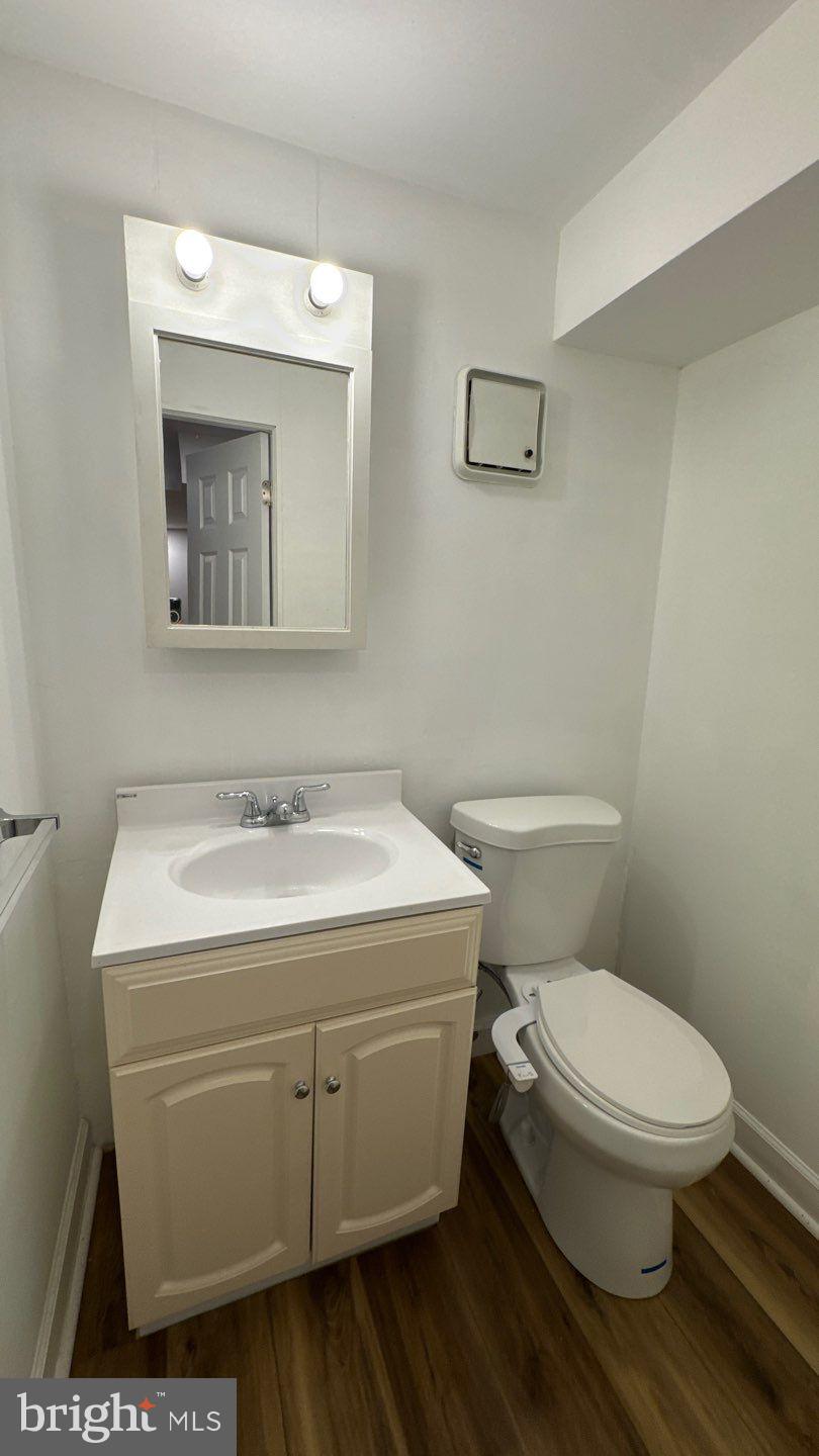 8676 Oak Road Baltimore, MD 21234 - Photo 19 of 22