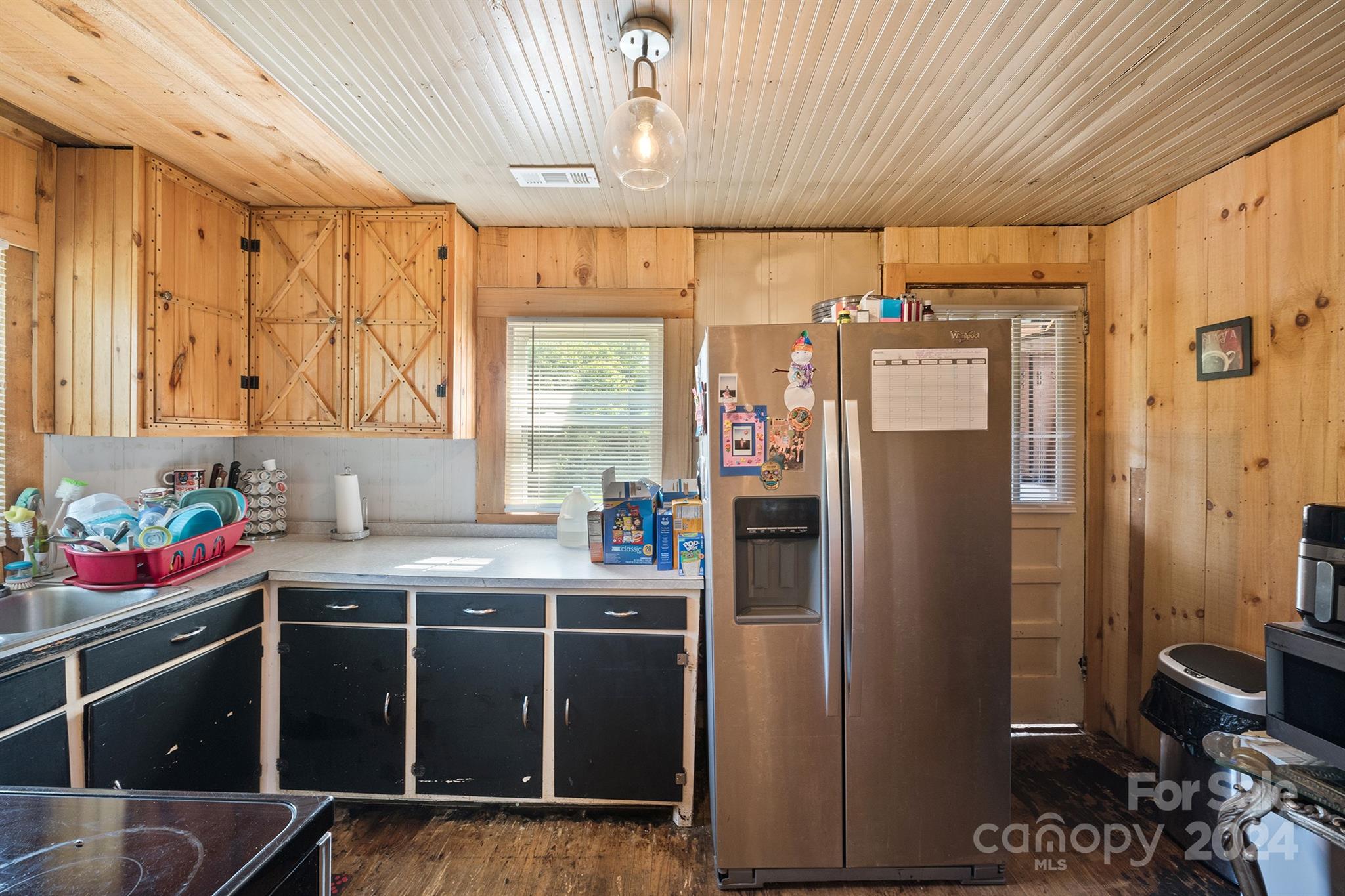 3564 Hollywood Ridge Road Lenoir, NC 28645 - Photo 6 of 27 Gallery Image 6
