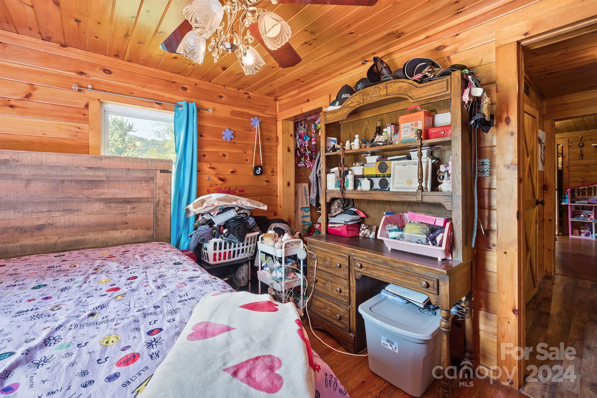 3564 Hollywood Ridge Road Lenoir, NC 28645 - Photo 9 of 27 Gallery Image 9