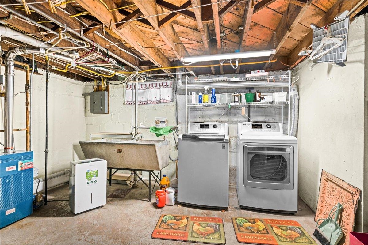 1415 Vermilion Road Duluth, MN 55812 - Photo 23 of 28 Gallery Image 23