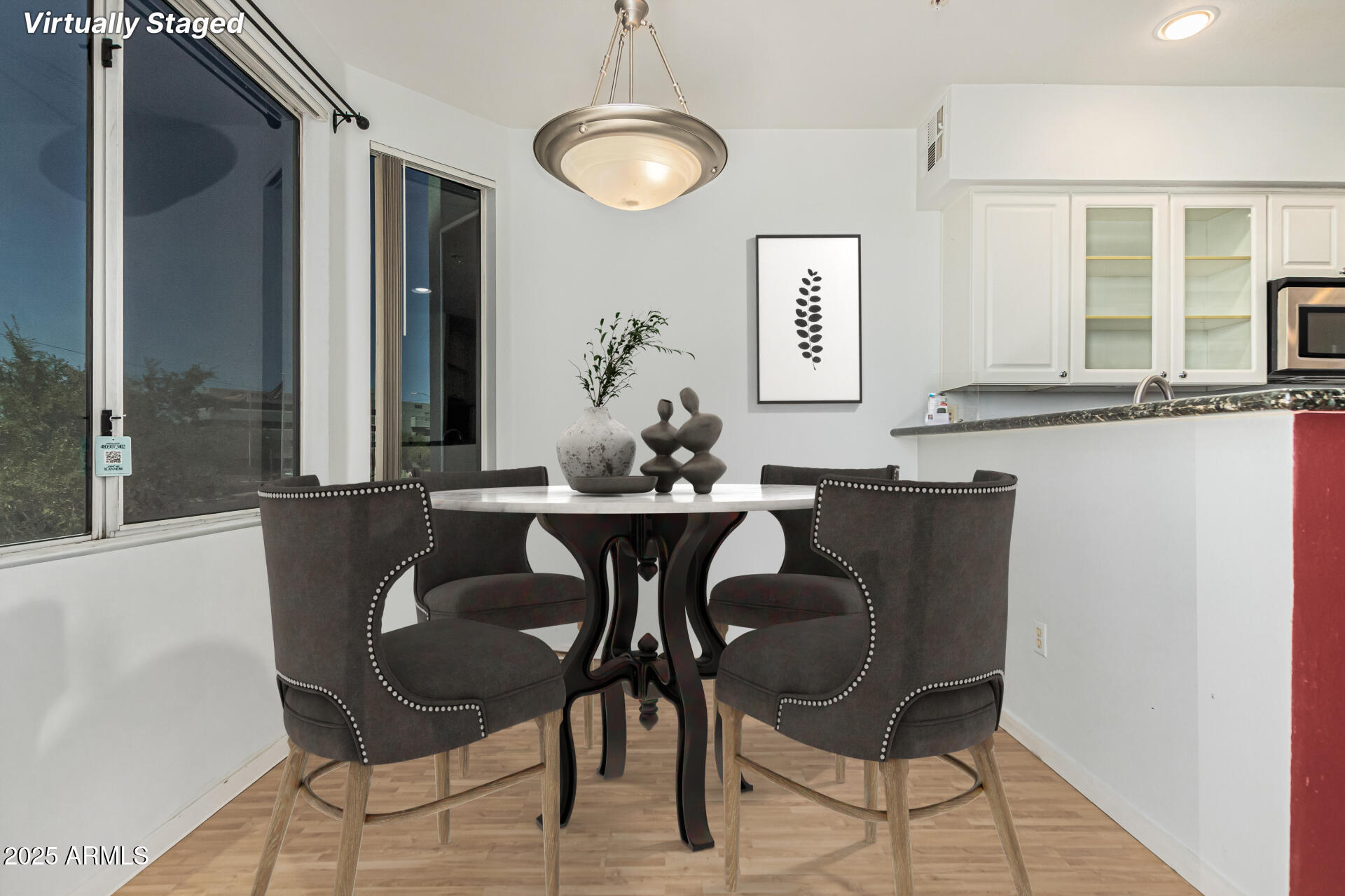 3633 North 3rd Avenue, Unit 2083 Phoenix, AZ 85013 - Photo 11 of 54 Separate Dining Area | Breakfast Bar