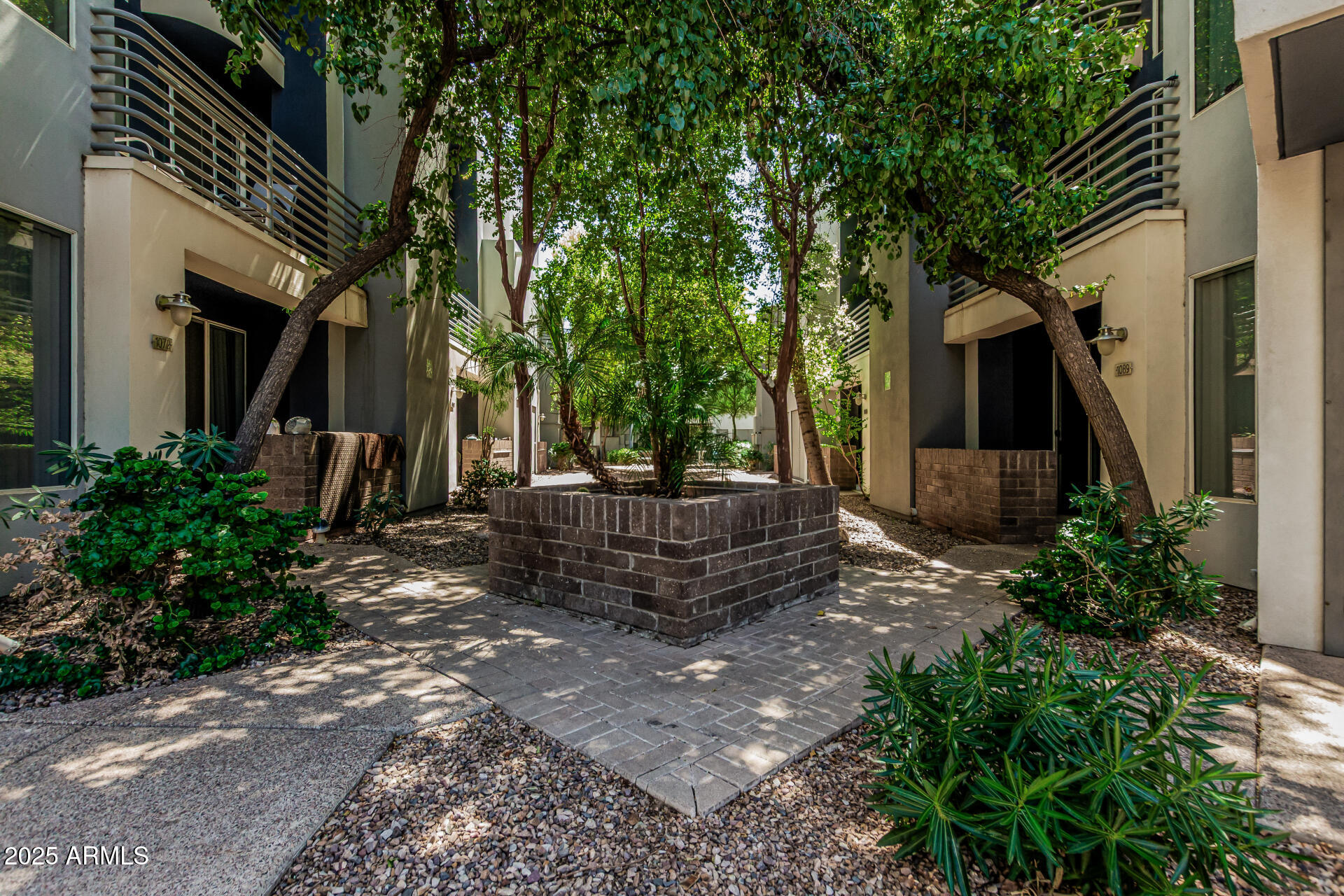 3633 North 3rd Avenue, Unit 2083 Phoenix, AZ 85013 - Photo 53 of 54 Urban living at its finest!
