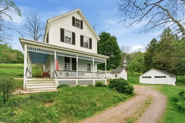 $439,000 | 206 Race Street, Pittstown, NJ 08867