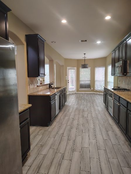 25211 Pineglen Terrace Drive Spring, TX 77389 - Photo 15 of 40 SS appliances