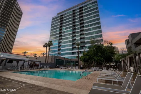 $475,000 | 1 East Lexington Avenue, Unit 1001, Phoenix, AZ 85012
