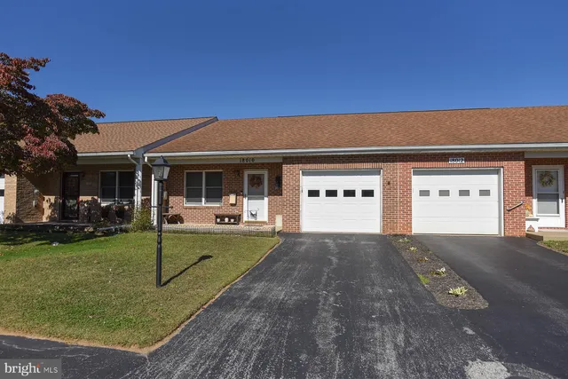 $239,900 | 18010 Par Three Drive, Hagerstown, MD 21740