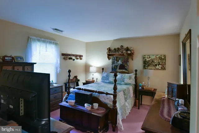 $239,900 | 18010 Par Three Drive, Hagerstown, MD 21740