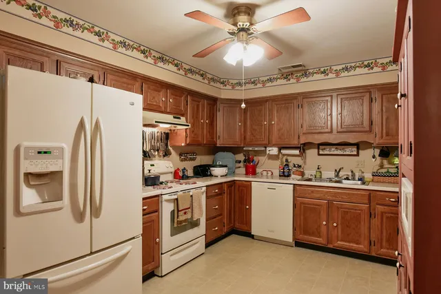 $239,900 | 18010 Par Three Drive, Hagerstown, MD 21740