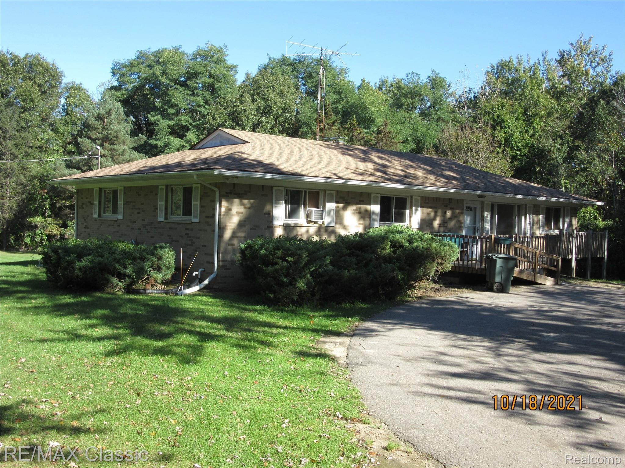 1660 W Wardlow 005.JPG