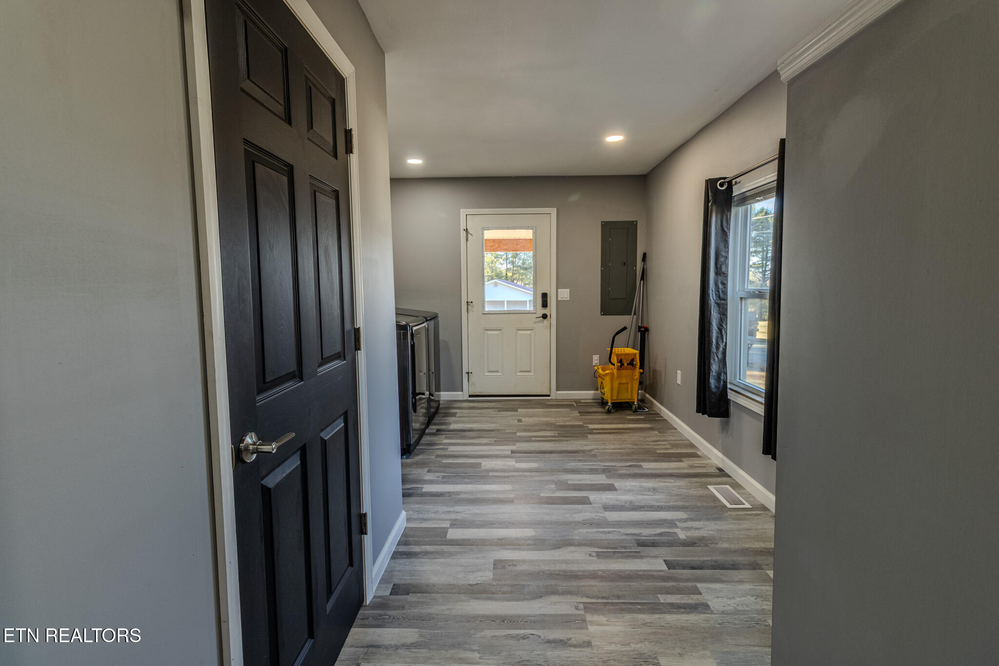 174 Poplar Street Benton, TN 37307 - Photo 27 of 30 IMG_0092-HDR