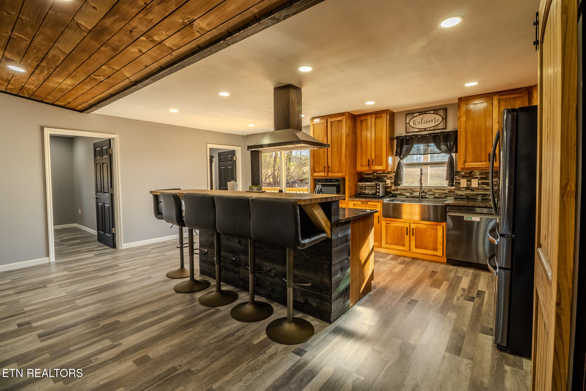 174 Poplar Street Benton, TN 37307 - Photo 9 of 30 IMG_0053-HDR