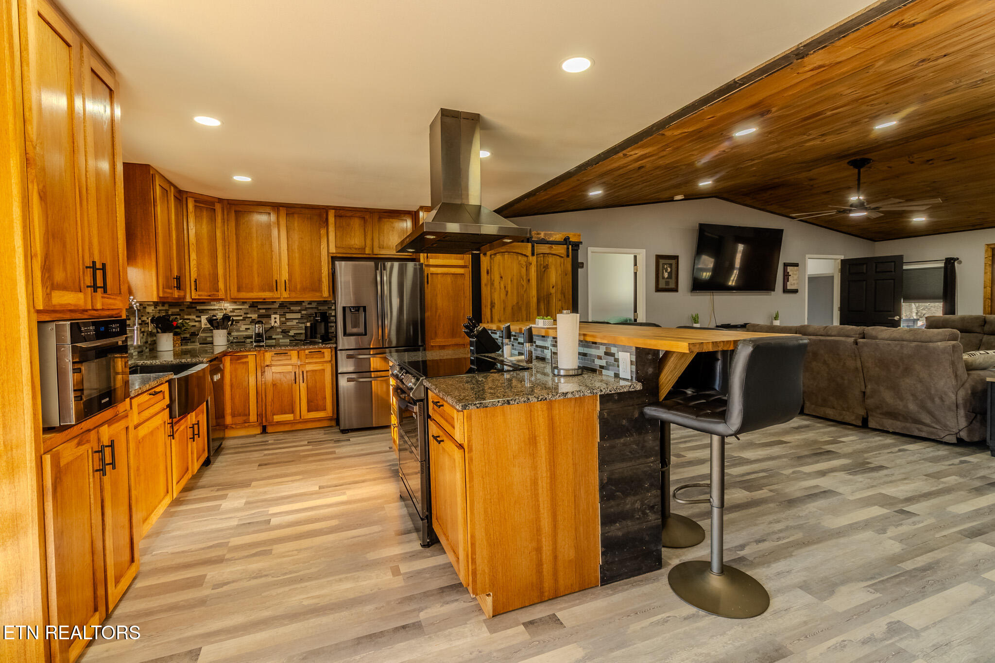 174 Poplar Street Benton, TN 37307 - Photo 10 of 30 IMG_0050-HDR