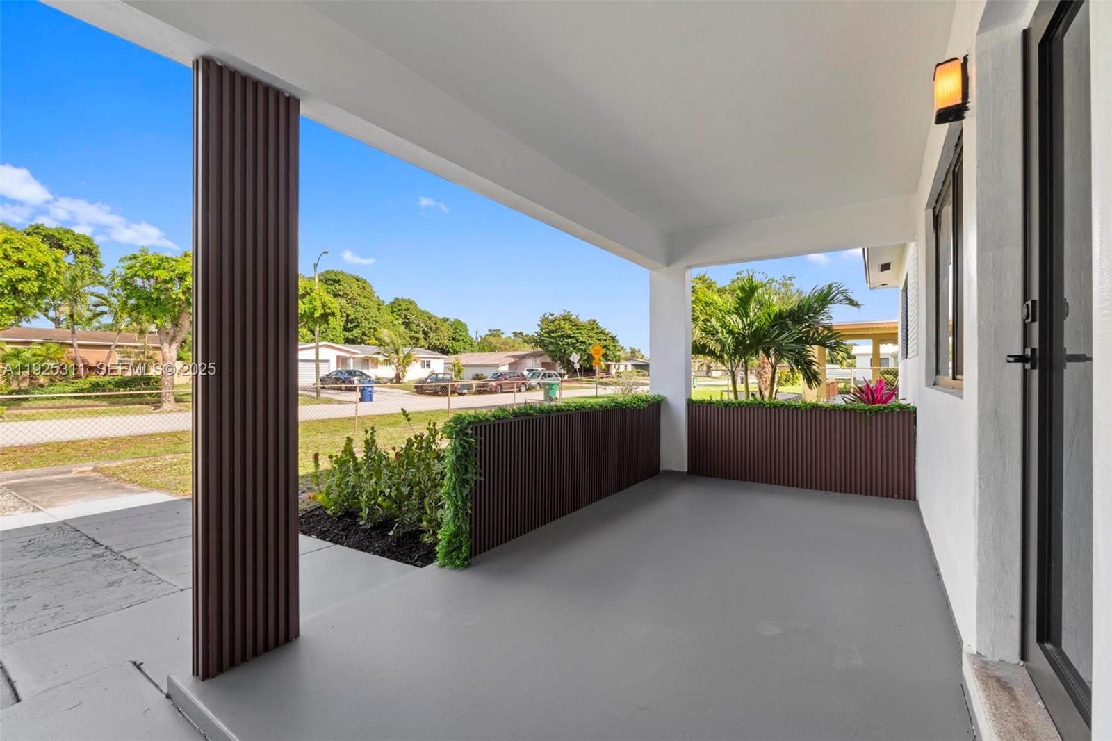 3860 Northwest 6th Court Lauderhill, FL 33311 - Photo 7 of 36