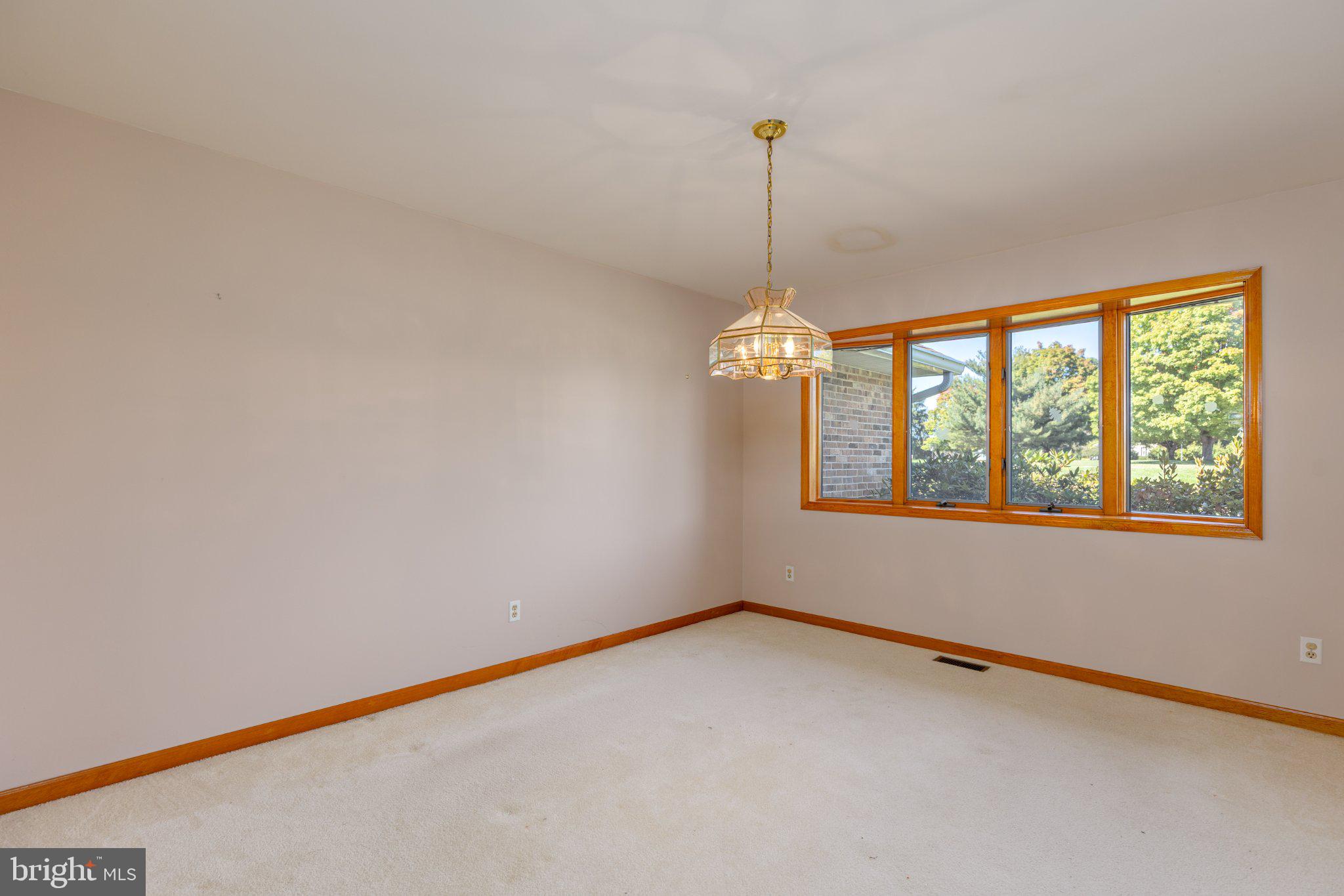 195 Bell Road Westminster, MD 21158 - Photo 9 of 71 Gallery Image 9