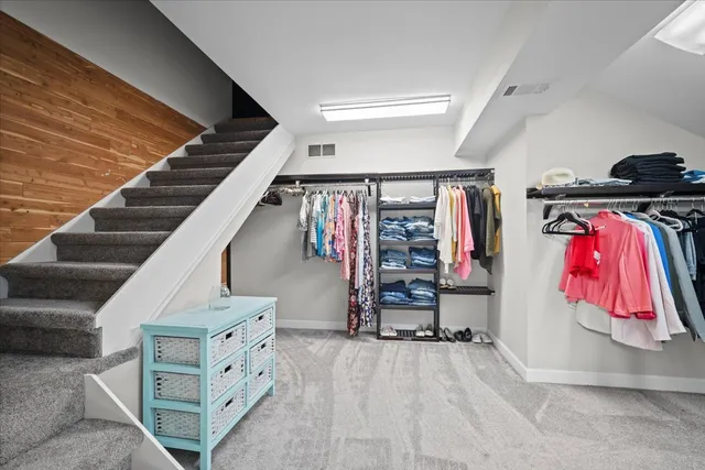 $549,900 | 1810 Cardinal Court, Pontiac, IL 61764