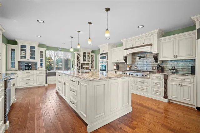 $549,900 | 1810 Cardinal Court, Pontiac, IL 61764