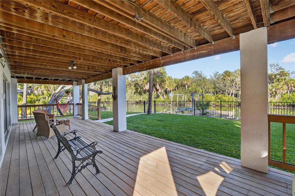 9402 Oak Street Riverview, FL 33578 - Photo 11 of 77