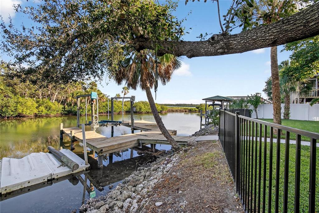 9402 Oak Street Riverview, FL 33578 - Photo 20 of 77