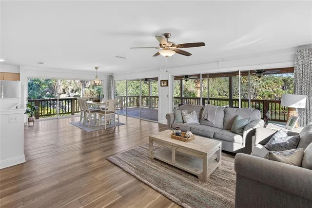 $799,999 | 9402 Oak Street, Riverview, FL 33578