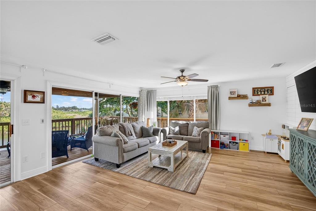 9402 Oak Street Riverview, FL 33578 - Photo 53 of 77