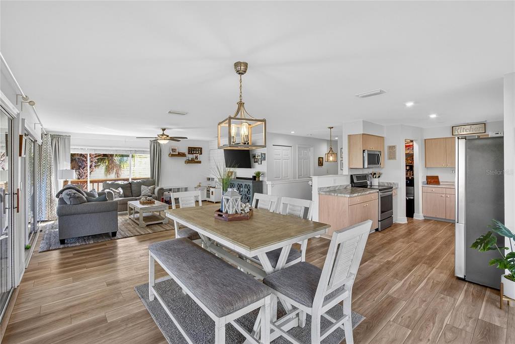 9402 Oak Street Riverview, FL 33578 - Photo 55 of 77