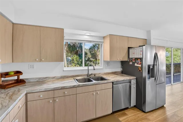 $799,999 | 9402 Oak Street, Riverview, FL 33578