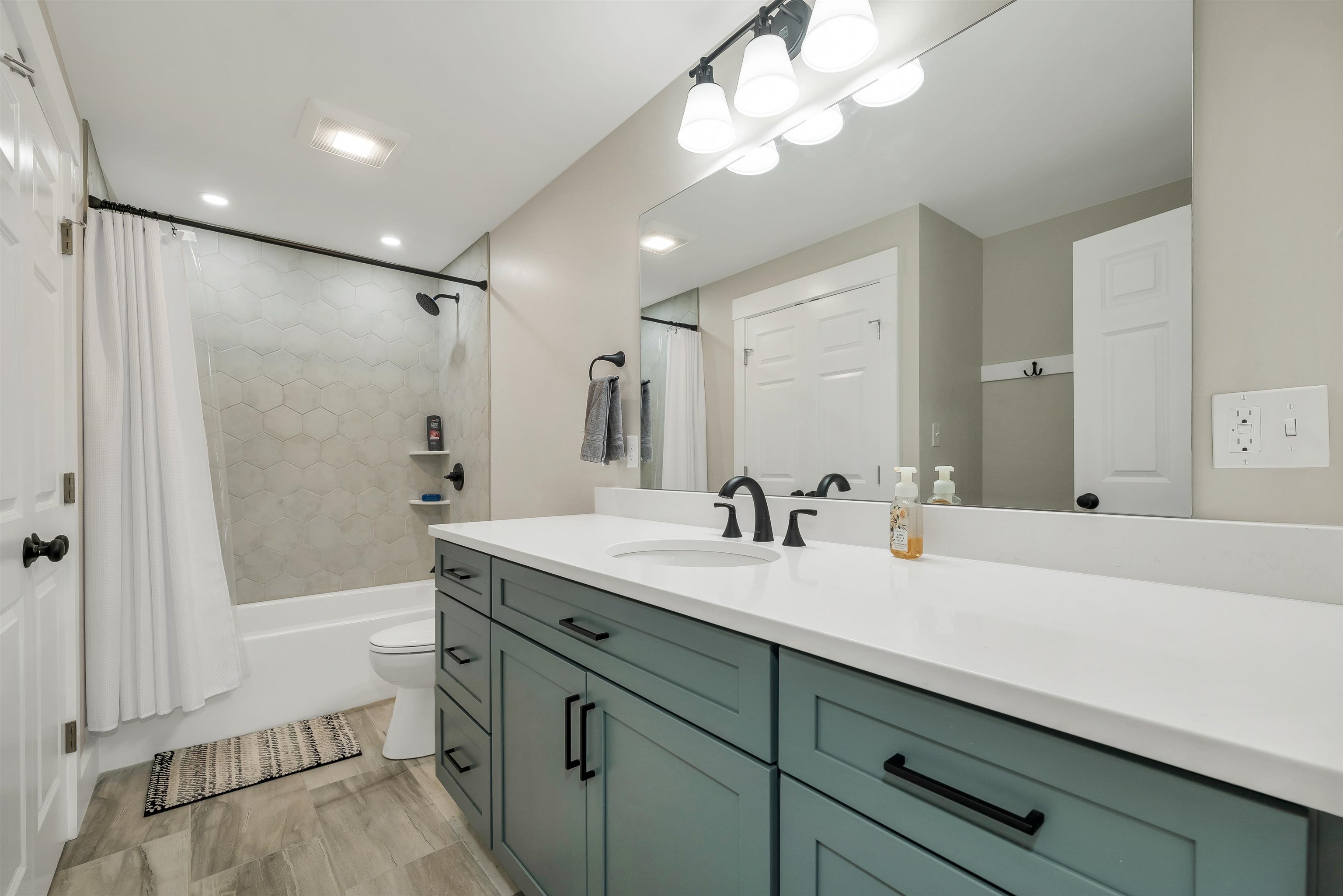 329 Mountain View Road Whitefield, NH 03598 - Photo 39 of 60 Gallery Image 39