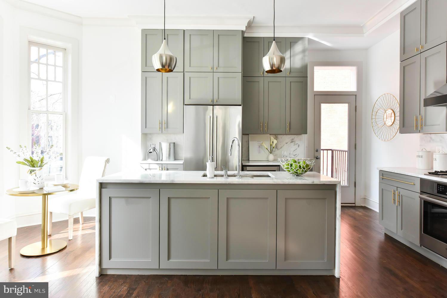 1601 15th Street Northwest Washington, DC 20009 - Photo 10 of 24 Kitchen