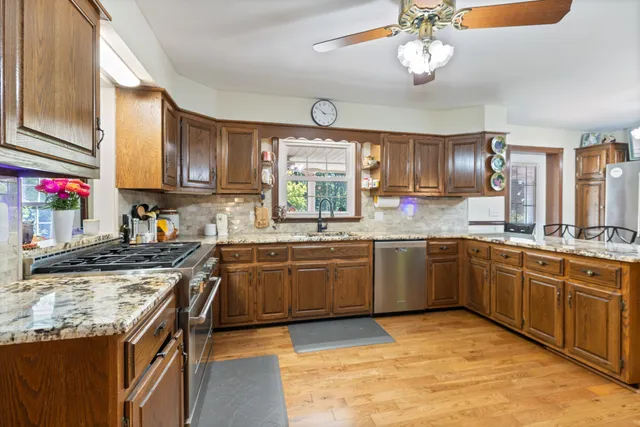 $1,150,000 | 7422 Indian Creek Road, McEwen, TN 37101