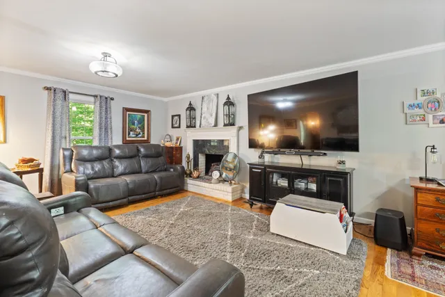 $1,150,000 | 7422 Indian Creek Road, McEwen, TN 37101