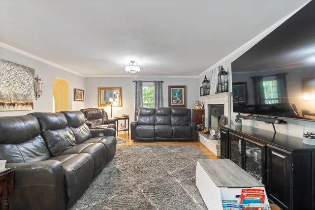 $1,150,000 | 7422 Indian Creek Road, McEwen, TN 37101