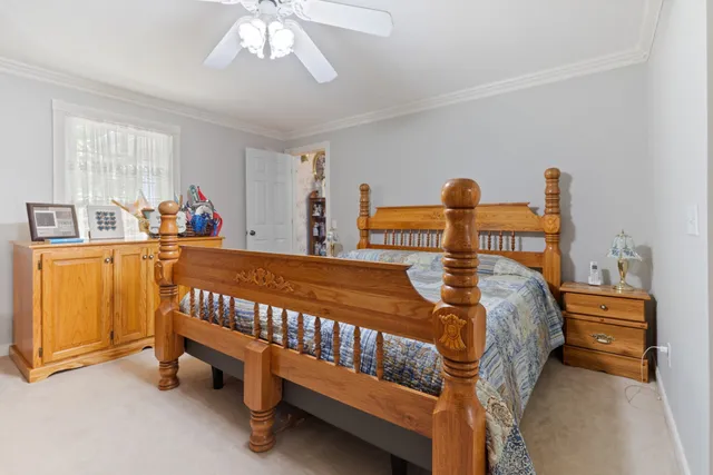 $1,150,000 | 7422 Indian Creek Road, McEwen, TN 37101