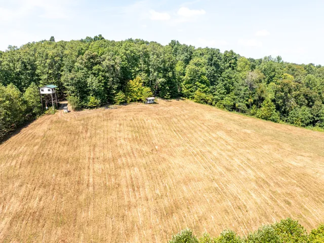 $1,150,000 | 7422 Indian Creek Road, McEwen, TN 37101