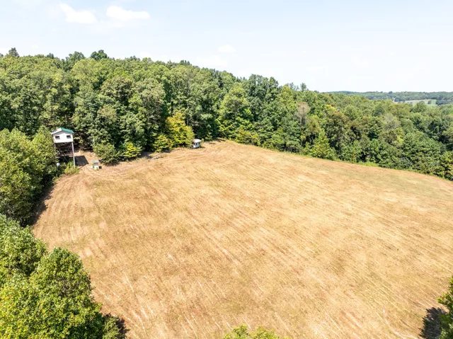 $1,150,000 | 7422 Indian Creek Road, McEwen, TN 37101