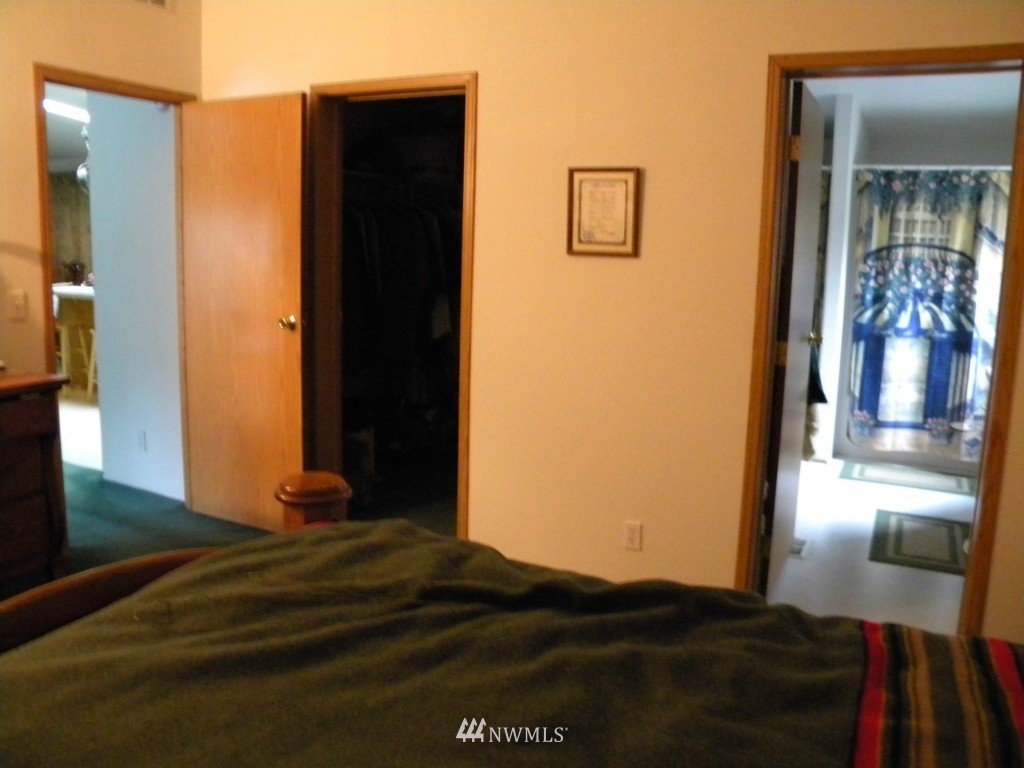 14312 A P Tubbs Road East Buckley, WA 98321 - Photo 21 of 23 Gallery Image 21