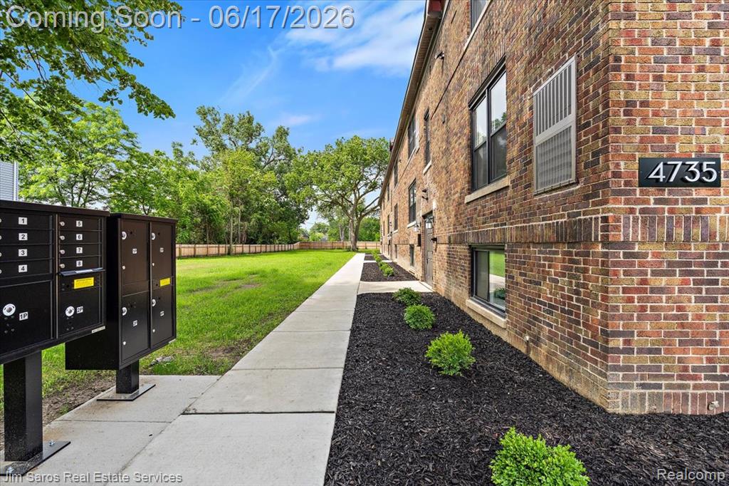 4735 Rohns Street, Unit 4A Detroit, MI 48214 - Photo 2 of 15