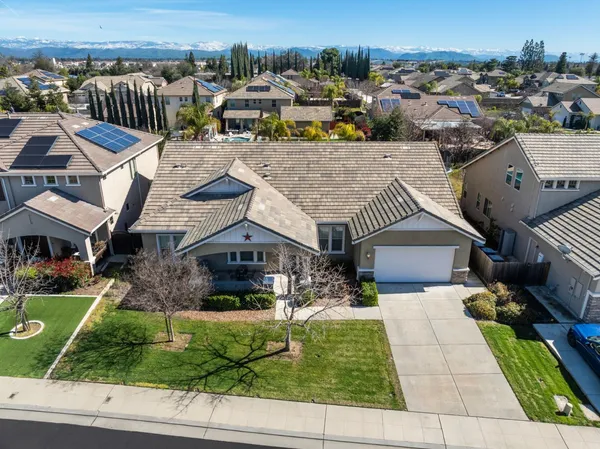 $650,000 | 2885 Blackwood Avenue, Clovis, CA 93619