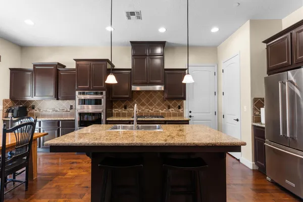 $650,000 | 2885 Blackwood Avenue, Clovis, CA 93619