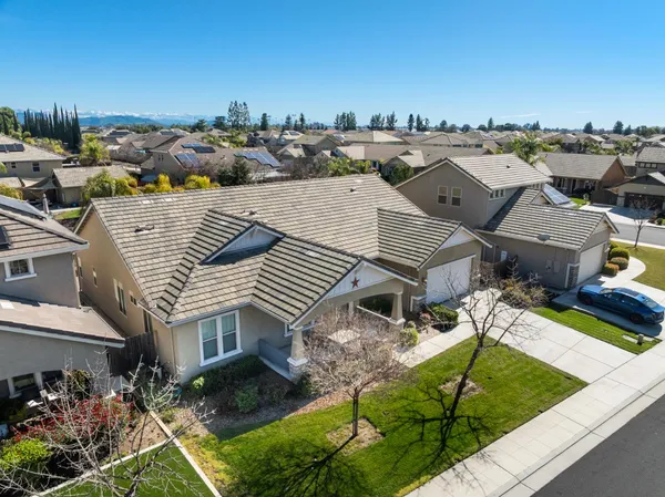 $650,000 | 2885 Blackwood Avenue, Clovis, CA 93619